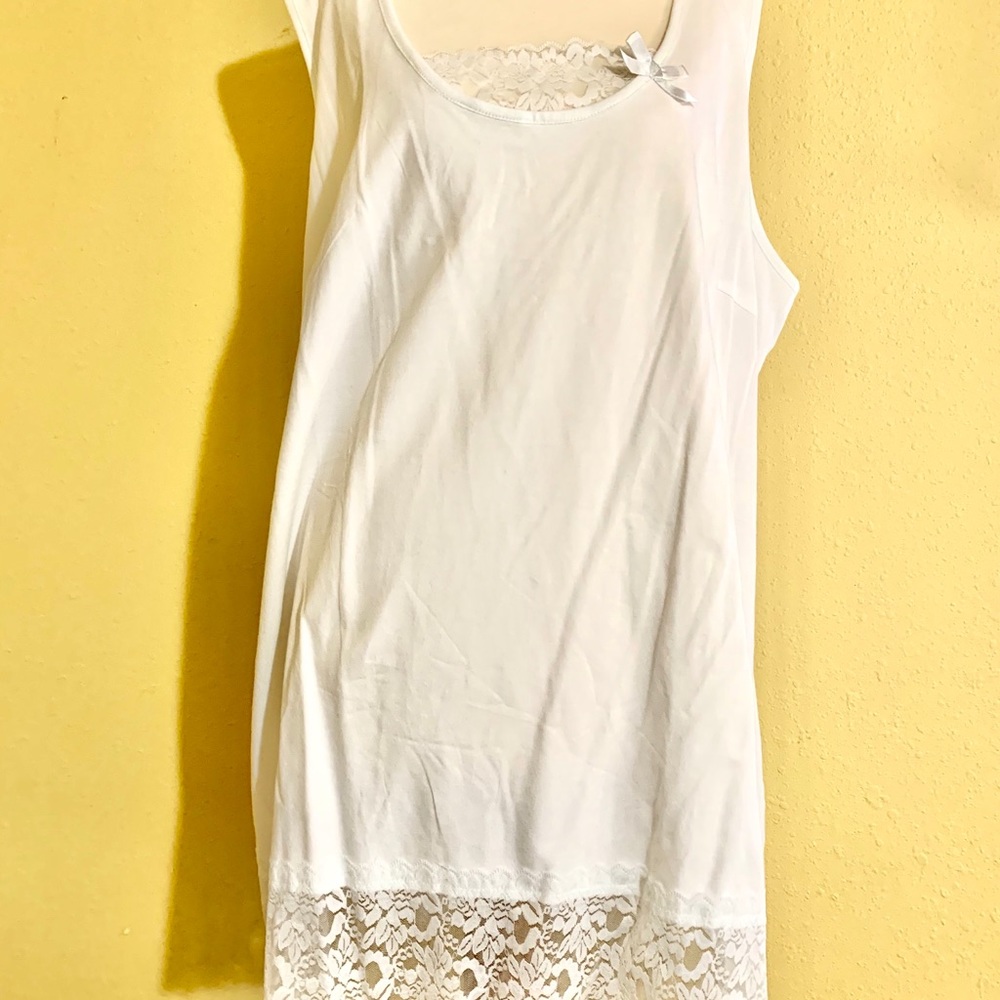 New White Ellos Tank Top Extender Size 26 28 2X